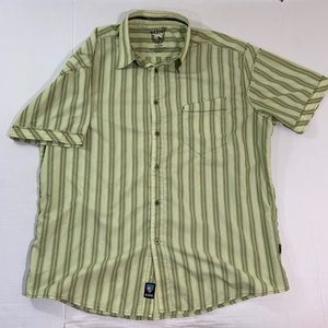 Men’s Kuhl Logo Button Front Shirt XL